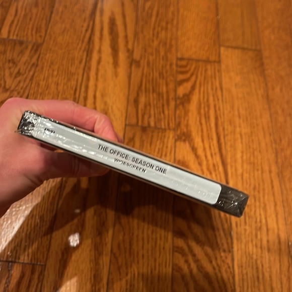 The Office Season 1 on DVD, new sealed in wrapping - Picture 3 of 3